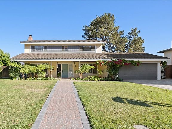 2nd image of 468 E View Dr