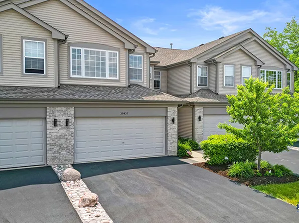 39837 N Long Dr #6, Antioch, IL 60002