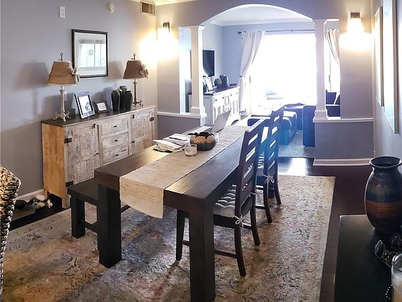 3rd image of 2885 Palm Beach Blvd #201