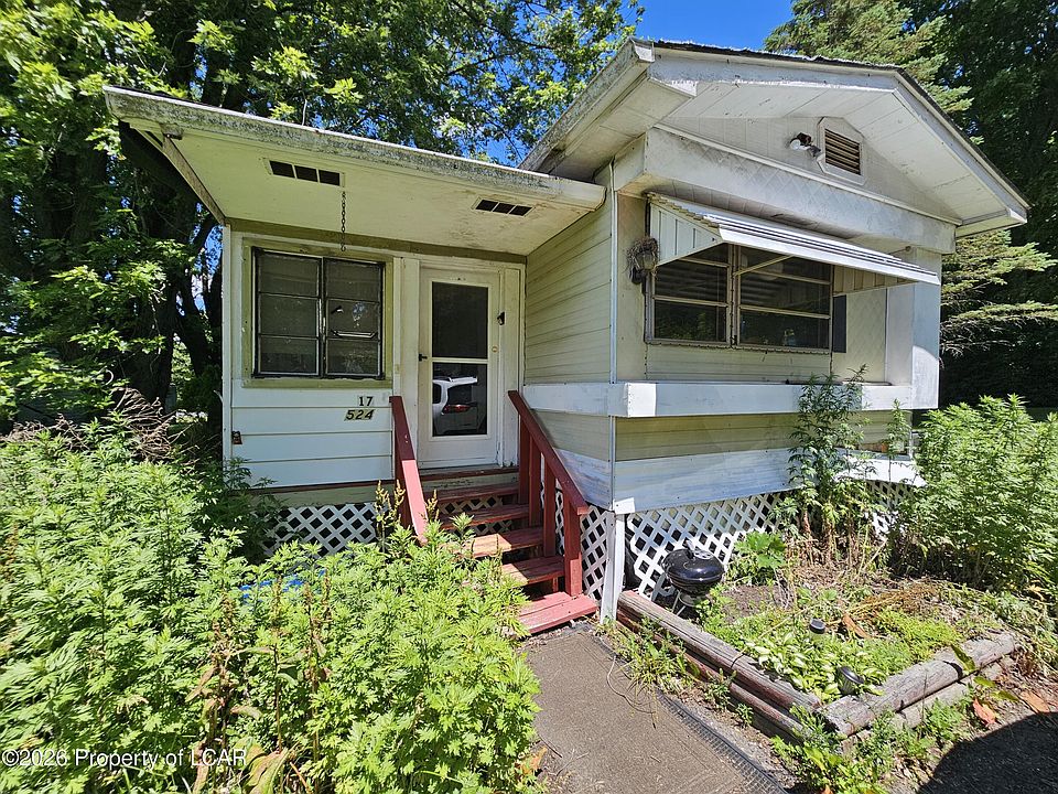 1st image of 524 Hilltop Dr