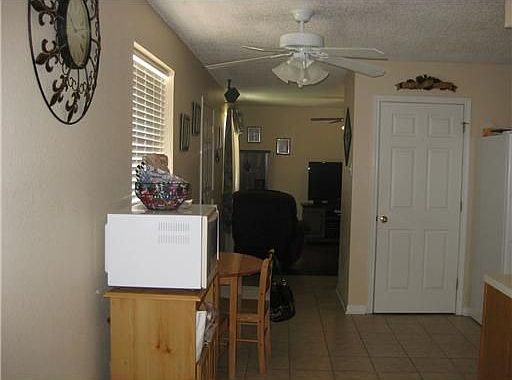 2nd image of 2929 Dove Ave