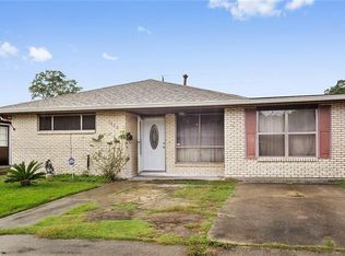 1420 Redwood Dr, Harvey, LA 70058