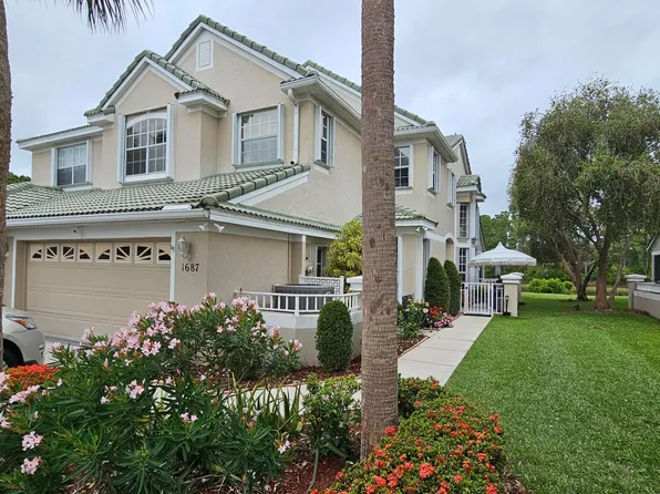1687 SW Harbour Isles Circle, Port St Lucie, FL 34986