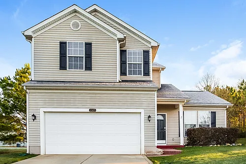 6905 Brandon Chase Ln Photo 1