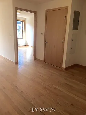 Rented by Meredith L Weise LREB | media 7