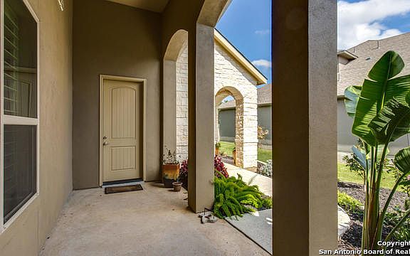 5th image of 4622 Amorosa Way