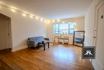 Building Photo - 32 Harvard Ave #A