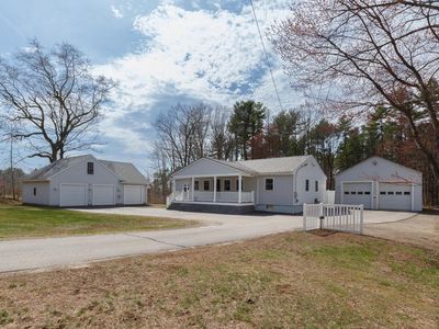 131 High Range Road, Londonderry, NH, 03053