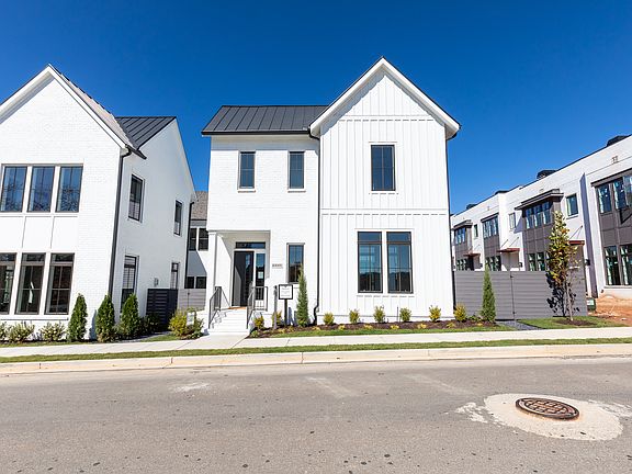 Photos are of model home, not actual home. Features may vary.