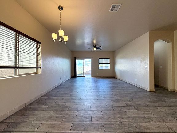 2nd image of 2280 Las Brisas Way