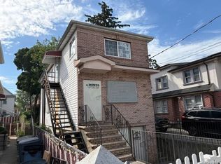 13624 220th Street, Springfield Gardens, NY 11413