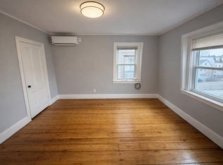 109 Eutaw St #4, Boston, MA 02128