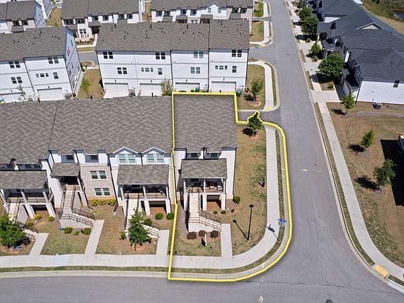 5th image of 3564 Shore Wood Ave
