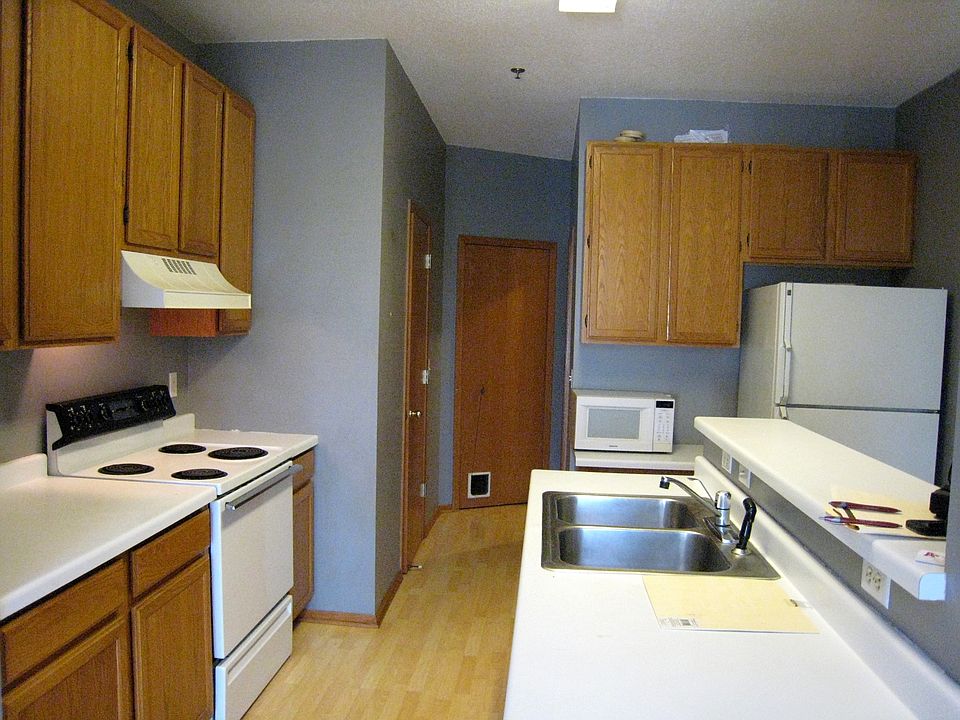 Spacious kitchen