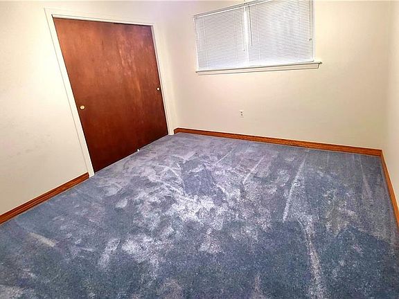 3rd image of 3637 E Loyola Dr