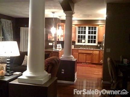 3rd image of 216 Aspen Dr