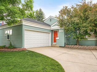 2649 S Deframe Cir, Lakewood, CO 80228