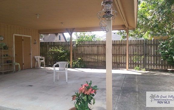 5th image of 308 Woodhaven Dr