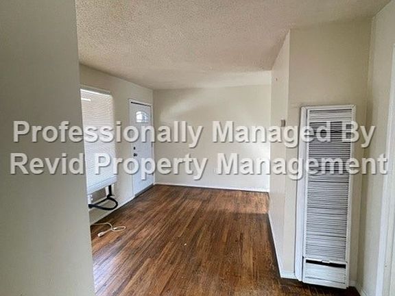 5th image of 1431 Latham St #4