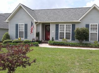 128 Savannah Hills Dr, Lexington, SC 29073
