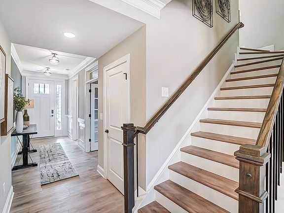 These photos are representative of this floor plan, but all options may not be available in every co
