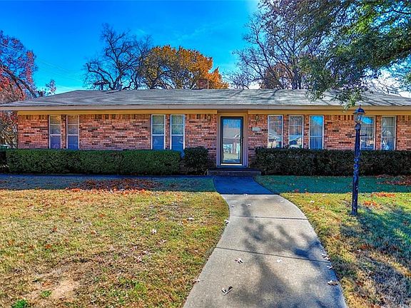 2nd image of 2026 Cypress Dr