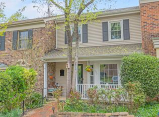 935 Huntwood Ln, Charlottesville, VA