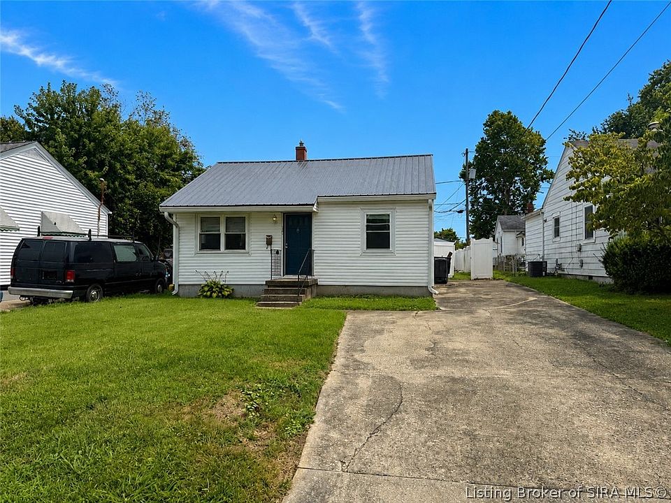 1st image of 131 Adams Street