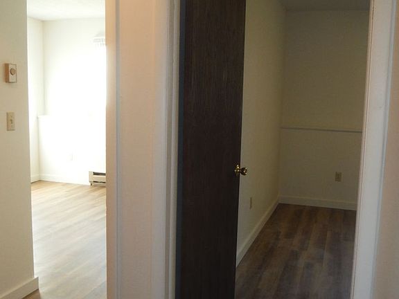 3rd image of 1920 W Koch St Unit A-d