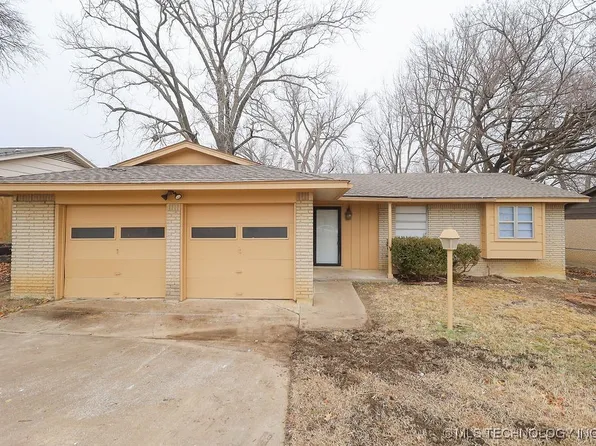 8425 E 58th St, Tulsa, OK 74145