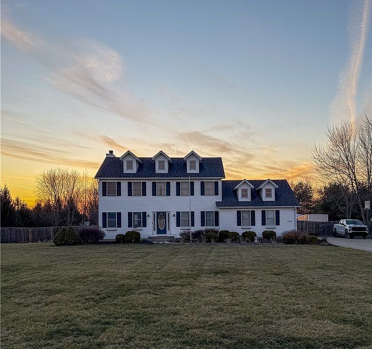 1st image of 17058 Chamberlain Rd