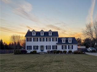 17058 Chamberlain Rd, Grafton, OH 44044