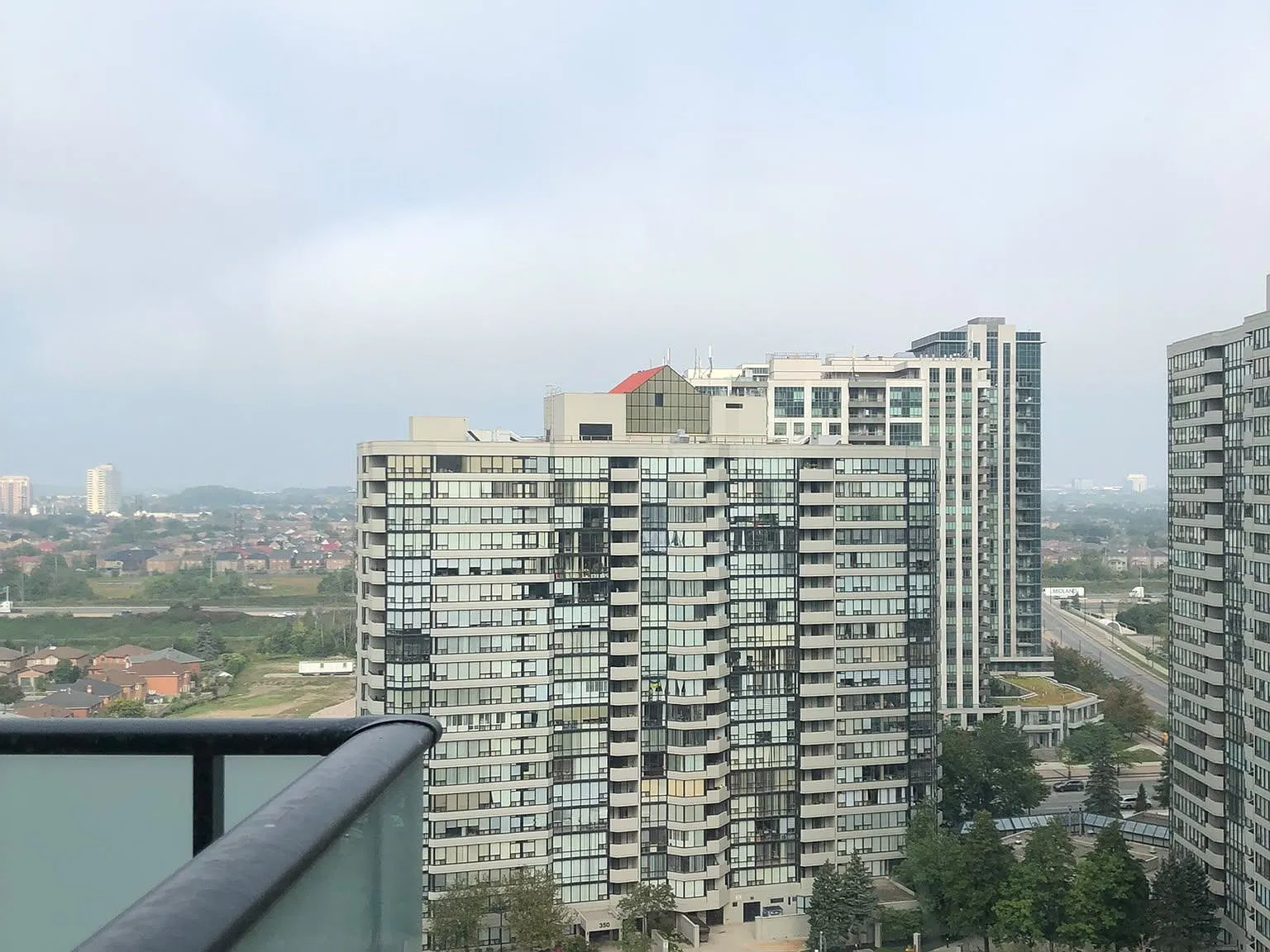 2 bed, $2,550 — Photo 2