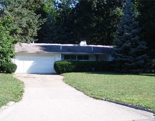 1st image of 3628 Queenswood Blvd