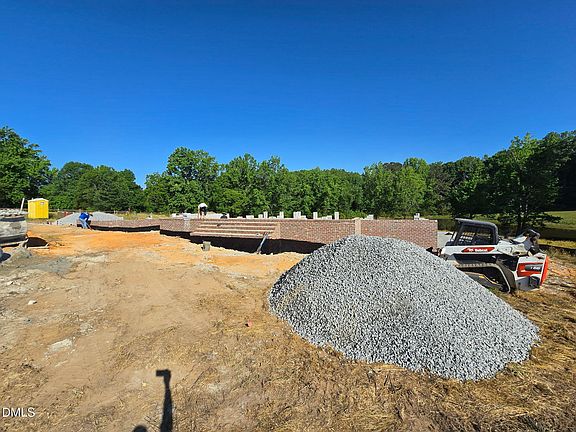 3rd image of 3700 Noah Mill Trce