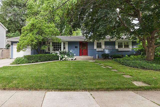 1st image of 753 7th Ave