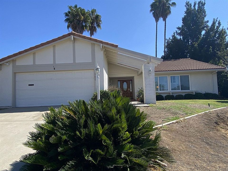 1st image of 17927 Sencillo Dr