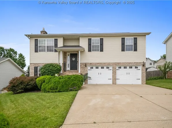 525 Diamond Dr, Hurricane, WV 25526