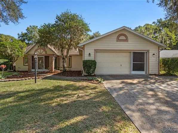 3059 N Chandler Dr, Hernando, FL 34442