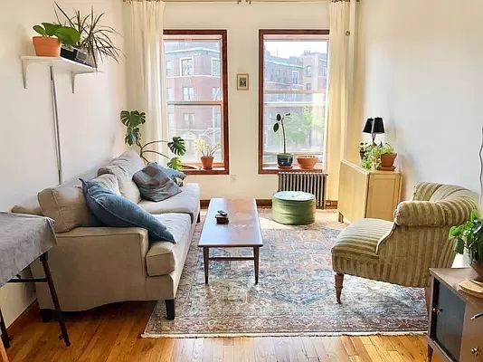 1st image of 323 Saint Johns Pl #3