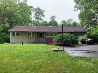 47 Ridge Rd, Oak Ridge, NJ 07438