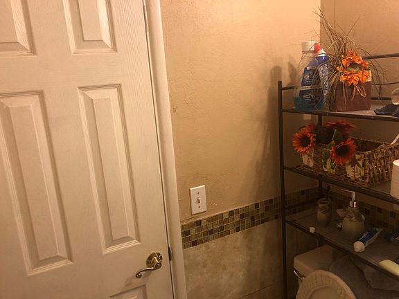 2nd image of 2347 W Montebello Ave