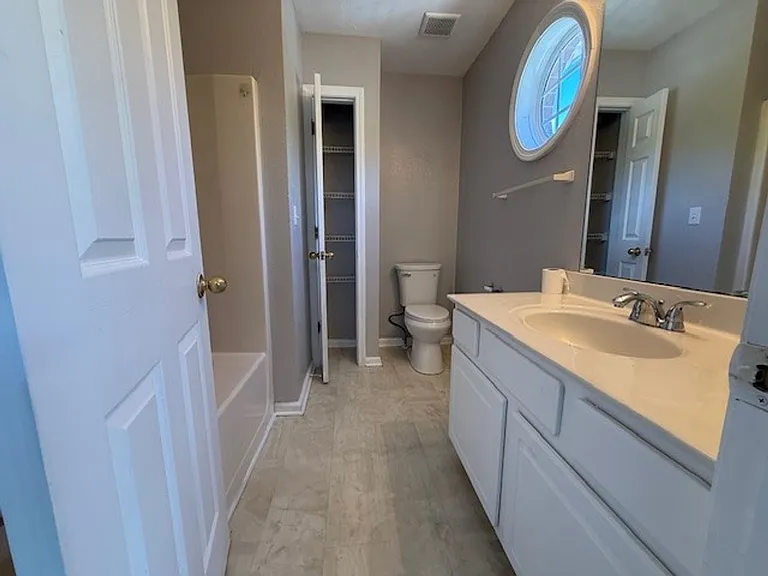 7043 Brookview Crk — Photo 19