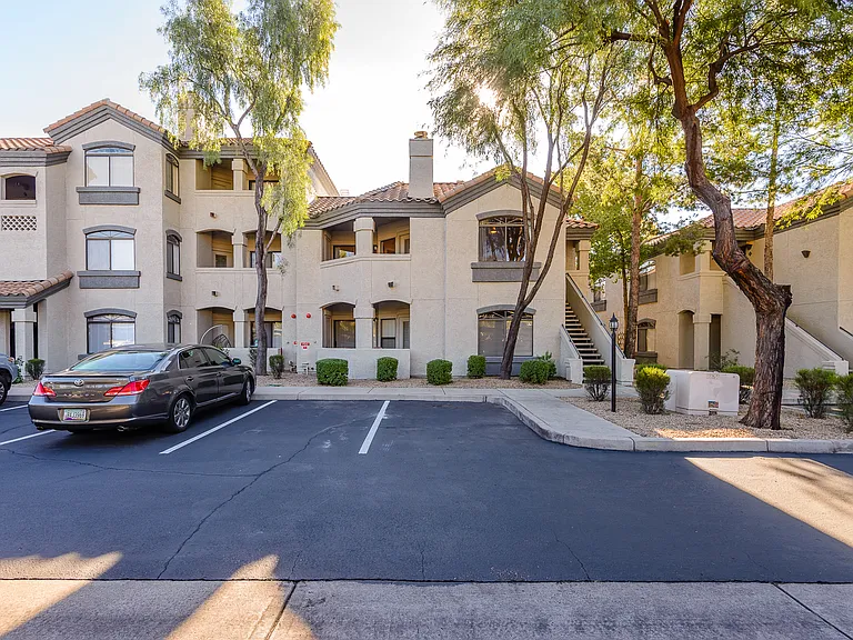 15095 N Thompson Peak Pkwy #2114 — Photo 2