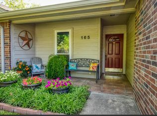 165 Weeping Willow, Uvalde, TX 78801