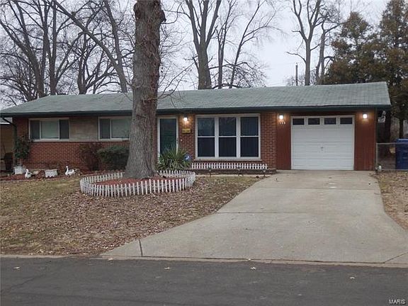 2nd image of 115 Calbreath Ct