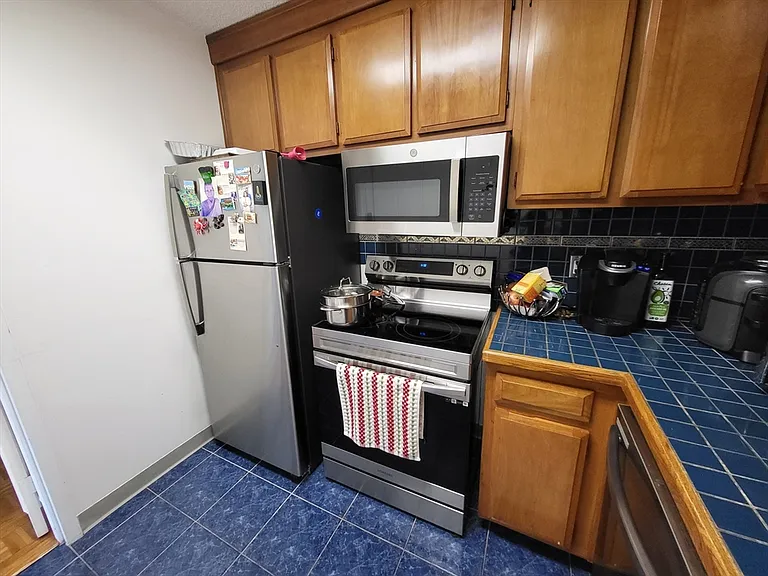 111 Perkins St #124 — Photo 8
