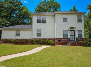 413 W Hill Ct, N Little Rock, AR 72118