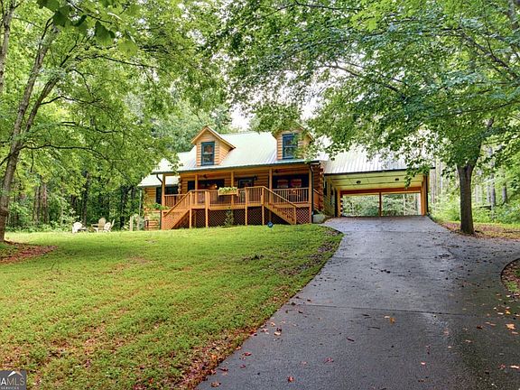 3rd image of 1448 Old County Farm Rd
