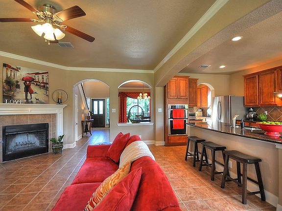 5th image of 3423 Hilldale Point